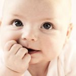 Заеды в уголках рта у ребенка