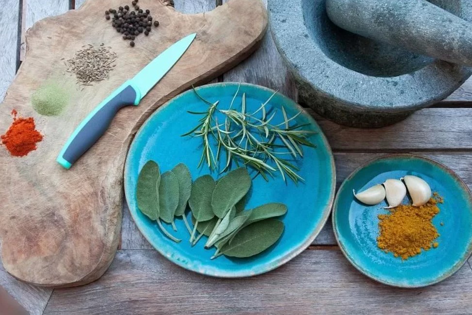 Специи и травы, которые помогают сберечься от гриппа и простуды ...