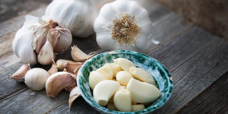 Употребление чеснока может снизить риск развития рака груди и толстой ...