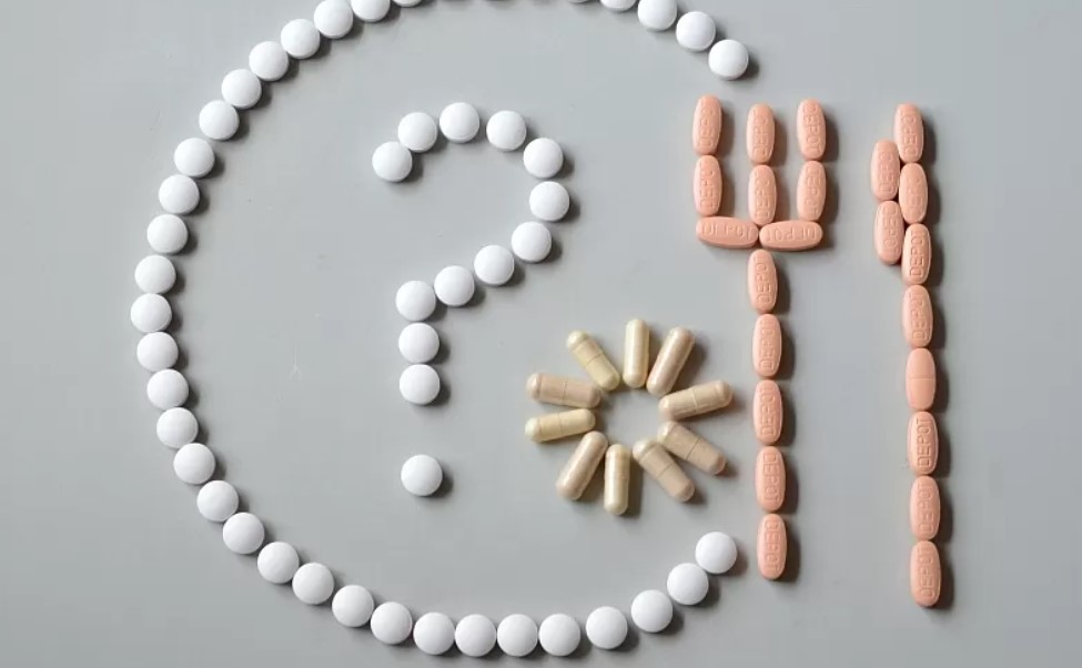 Каковы первые симптомы дефицита железа