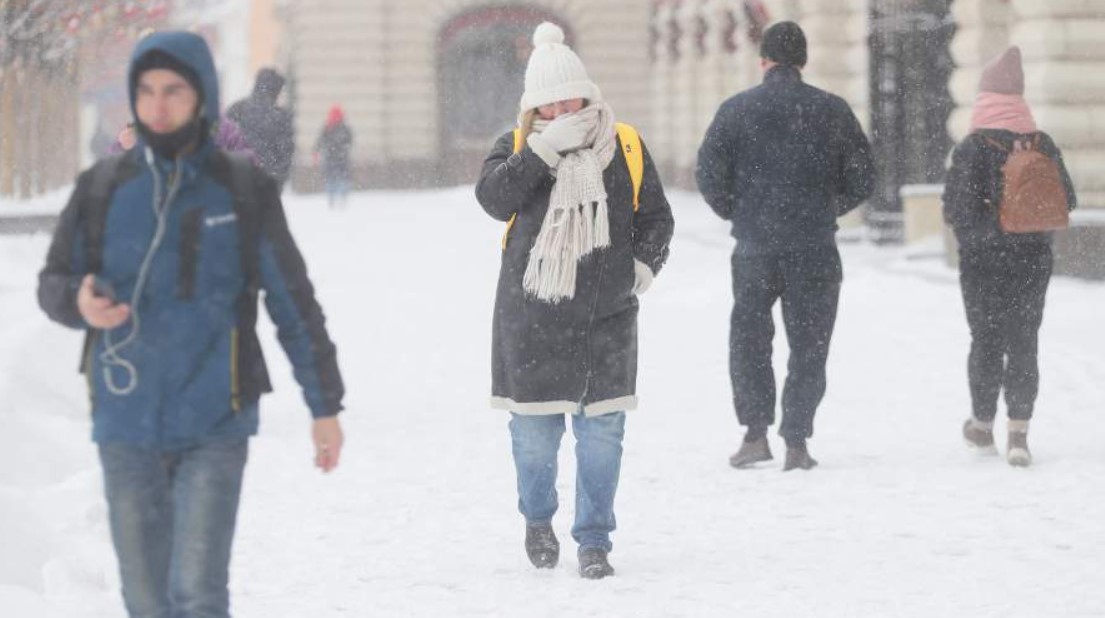 Невропатолог рассказал, почему некоторым людям постоянно холодно ...