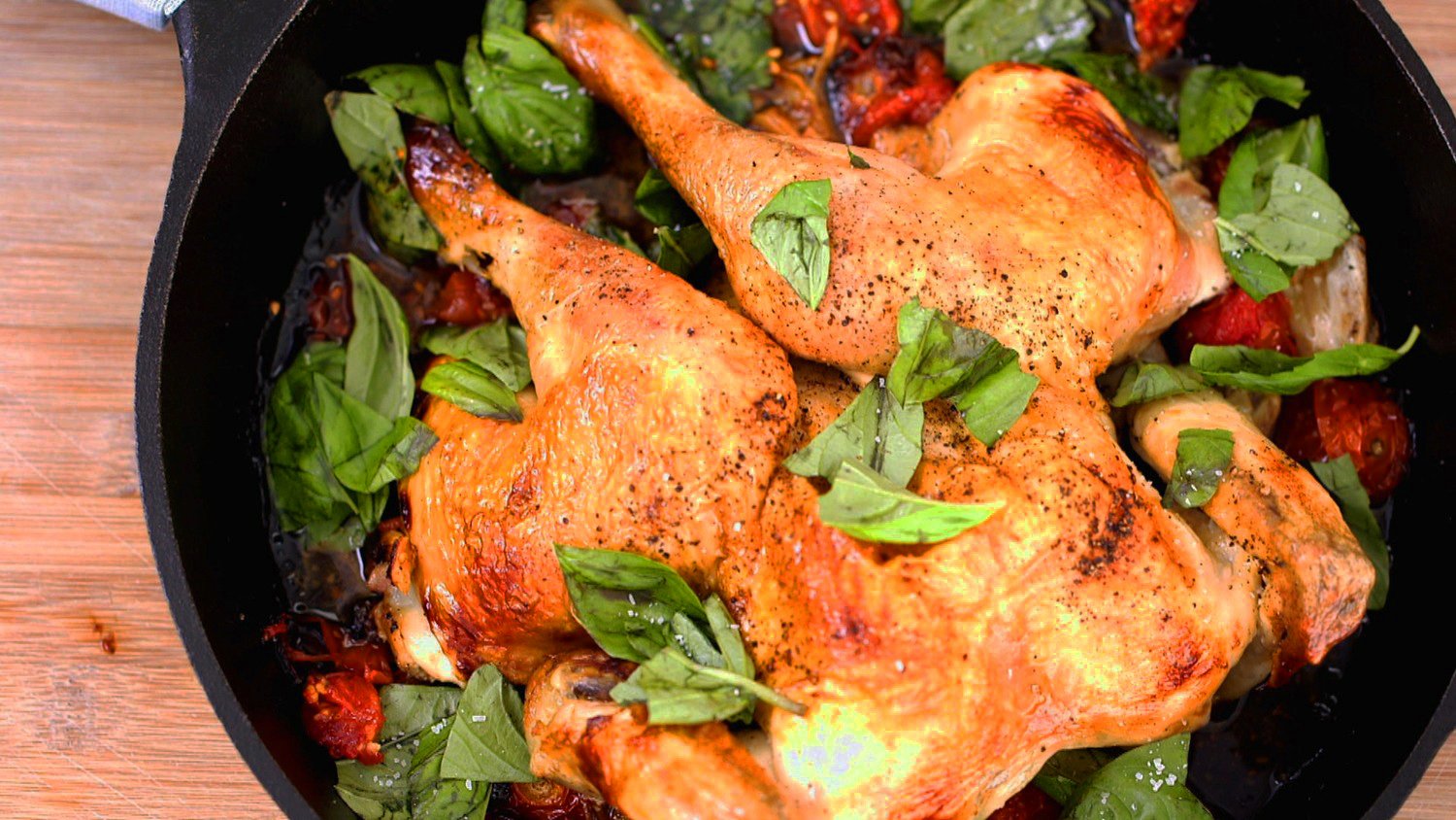 Рецепт курицы в луково-чесночном сметанном соусе – черкесское блюдо гедлибже