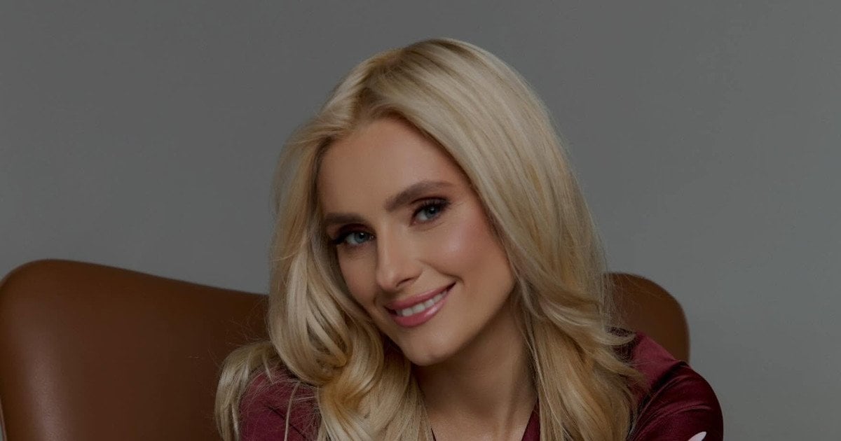 Ірина Федишин оголила свій животик на 8-му місяці вагітності і чуттєво звернулася до малюка