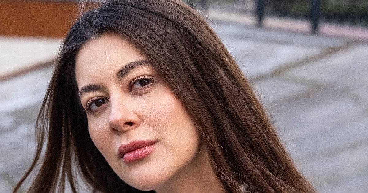 Раміна Есхакзай після заручин з військовим розповіла про їхні зустрічі та на що йде заради кохання