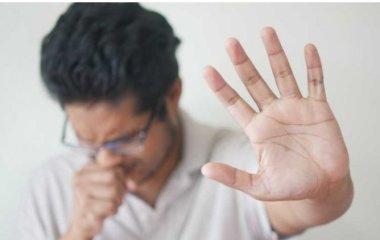 Чому не можна стримувати чхання і як це правильно робити