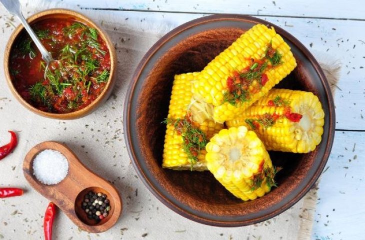 Как варить сочную кукурузу: секреты и советы