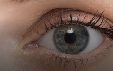 Вчені виявили новий найрідкісніший колір очей, який має лише 1% населення