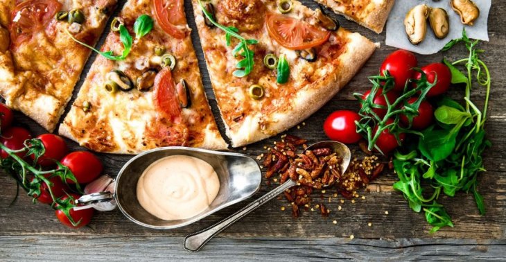 Перекус в стиле итальянской кухни