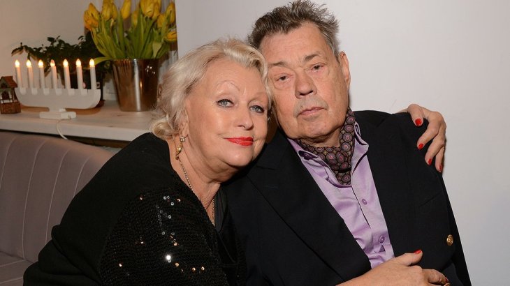 Шумные поминки: вдова Николая Караченцова устроила алкогольную вечеринку