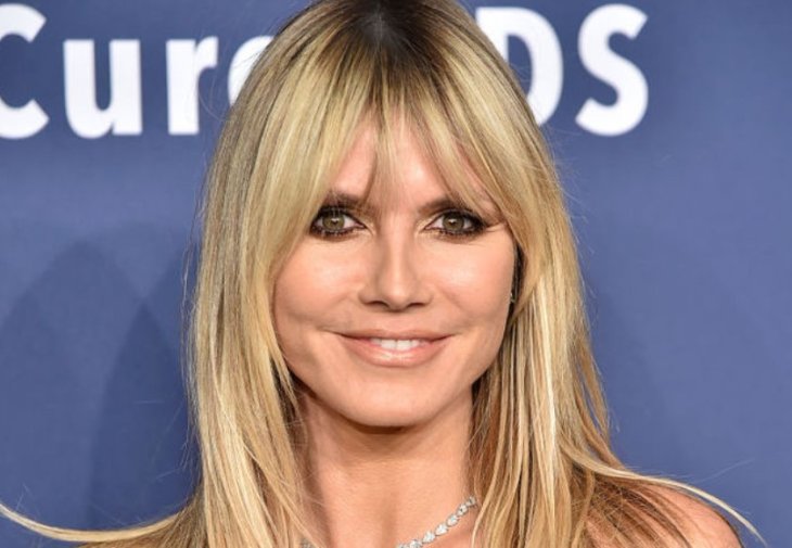 49-летняя Хайди Клум восхитила поклонников образом в экстремально коротком платье