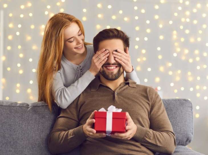 Дорога до розлучення: 7 подарунків, якими ви можете відштовхнути чоловіка