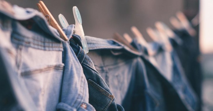 Чи потрібно прати нові речі після покупки: причини, про які не здогадуєтеся