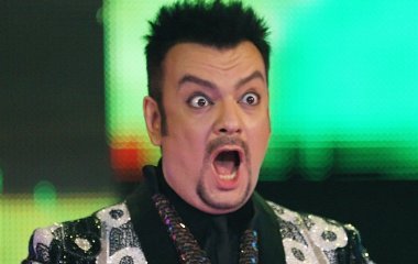 52-летняя фанатка утверждает, что готовится подарить тройню Филиппу Киркорову