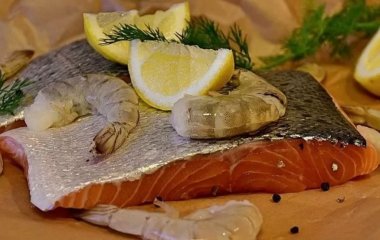 Дієтолог назвав продукт, який гарантує жінці здорову шкіру та сяюче волосся