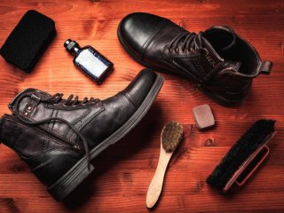 Як зробити взуття водонепроникним без спеціальних засобів: 4 корисні поради