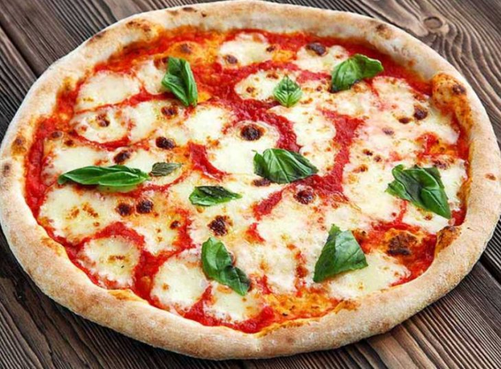 Настоящая неаполитанская пицца «Маргарита»