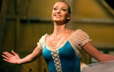 Анастасия Волочкова едва не разбилась при выполнении трюка