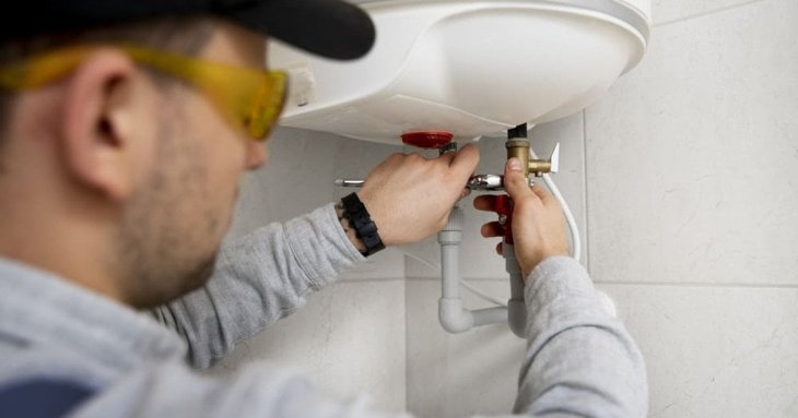 Скільки коштує встановити бойлер в Києві, від чого залежить вартість