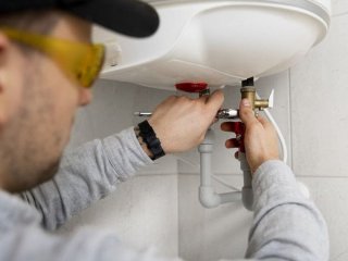 Скільки коштує встановити бойлер в Києві, від чого залежить вартість