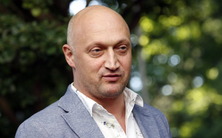 Гоша Куценко опубликовал архивное фото со своей мамой