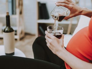 Употребление алкоголя мужчинами вредит здоровью будущего ребенка – исследование