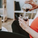Употребление алкоголя мужчинами вредит здоровью будущего ребенка – исследование