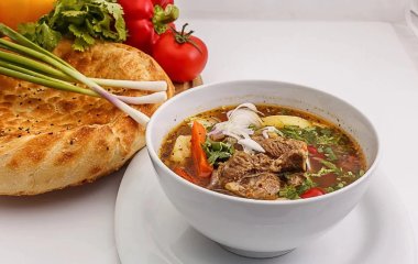 Как приготовить шурпу из говядины в домашних условиях?