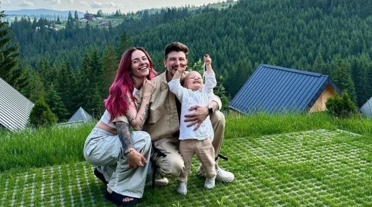 Певица MamaRika призналась, что пока не может позволить себе приобрести свой дом