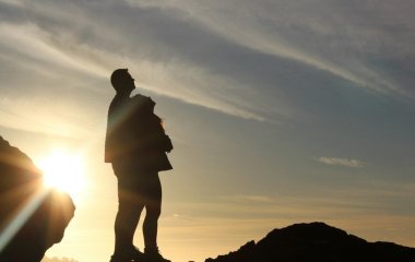 Три знаки зодіаку, які 2026 року можуть відновити стосунки зі своєю давньою любов’ю: на кого чекає повернення до колишніх