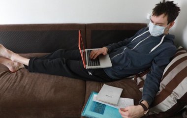 Лікар розповіла про вплив віддаленої роботи на здоров'я людини