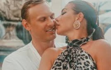 Муж Анны Седоковой заболел коронавирусом