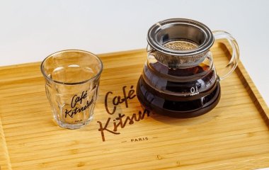 Скільки насправді можна зберігати заварену каву: коли вона втрачає смак і псується