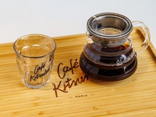 Скільки насправді можна зберігати заварену каву: коли вона втрачає смак і псується