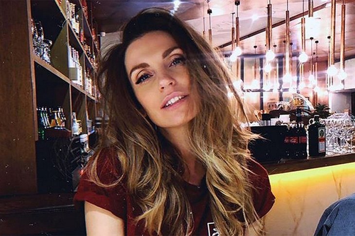 Саша Савельева показала фигуру после родов