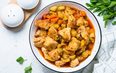 Кабачки с куриной грудкой: 3 рецепта, которые станут любимыми