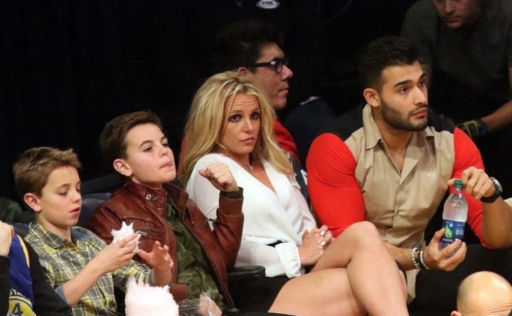 Дом за 7,4 млн долларов: где проводит время Бритни Спирс, пока борется за свободу от опекунства