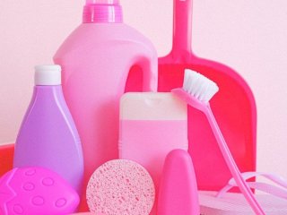 П’ять засобів для прибирання, які професійні клінери ніколи не купують для дому