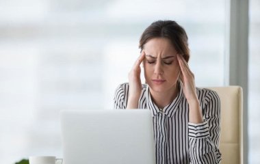 Невролог назвав два способи позбавитися головного болю без таблеток