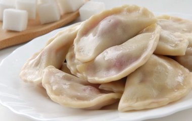 Скільки часу та як варити вареники: корисні поради  
