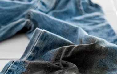 Как самостоятельно удалить пятна мазута с одежды