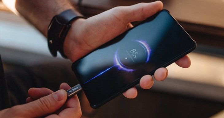 Як правильно заряджати смартфон, щоб продовжити життя батареї: головні правила та лайфхаки