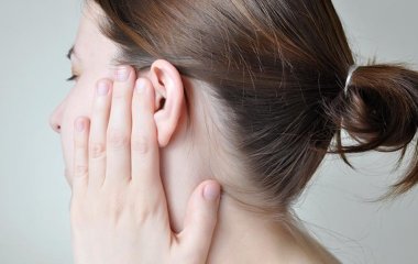 Лікар оцінила можливість впровадження чіпів у мозок