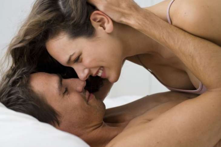 О чем говорит поведение и фразы мужчин во время оргазма