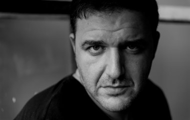 Максим Виторган поделился архивным снимком своей мамы