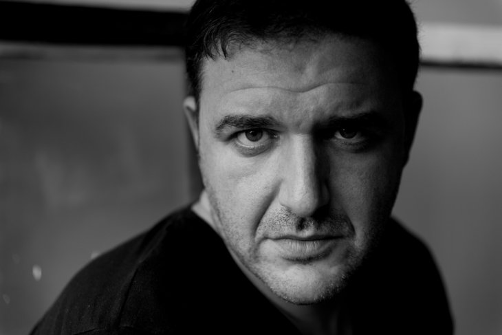 Максим Виторган поделился архивным снимком своей мамы