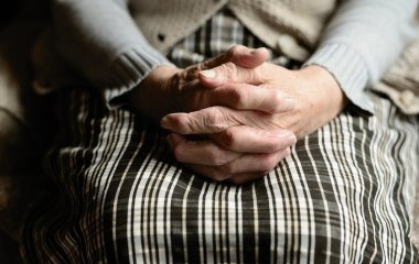 Дуже сильні молитви за сина, який на війні: як правильно просити Божого захисту