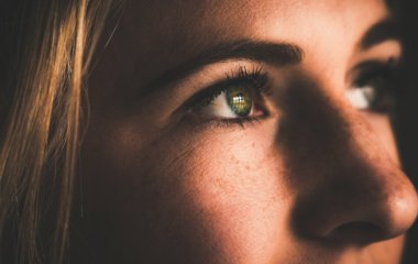 Лікарі розповіли, як по очах визначити високий рівень холестерину