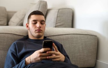Как заставить мужчину скучать по вам, даже если вы развелись всего на один день