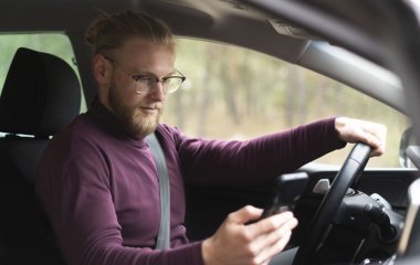 Навіщо досвідчені водії беруть із собою в дорогу скибочку лимона: корисний лайфгак