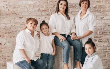Ось що відбувається з вашими гормонами у 20, 30, 60 років